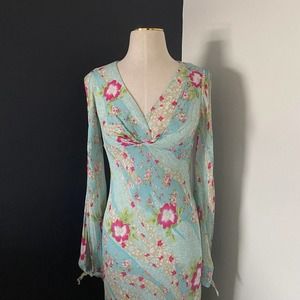 Carrie Hutton Y2K V-Neck Floral Flowy Midi Dress Cut Out Sleeves